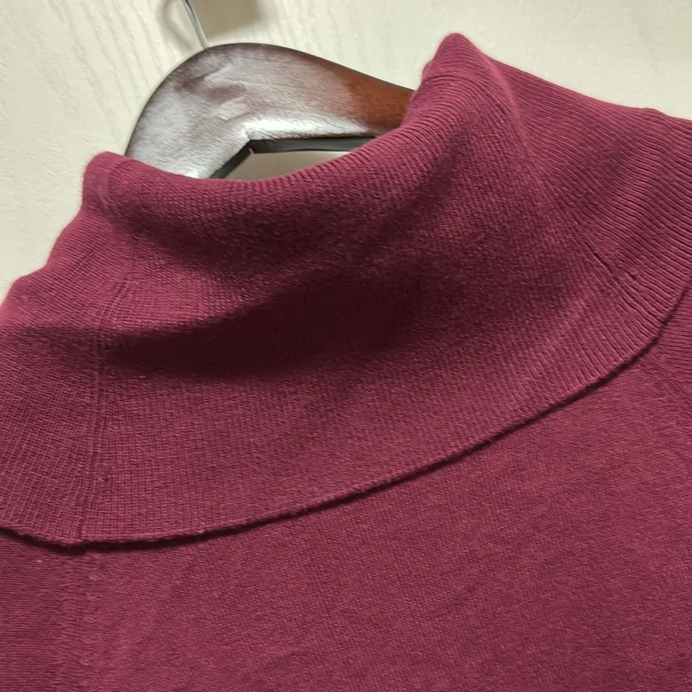 Michael Kors women’s burgundy sweater, Medium